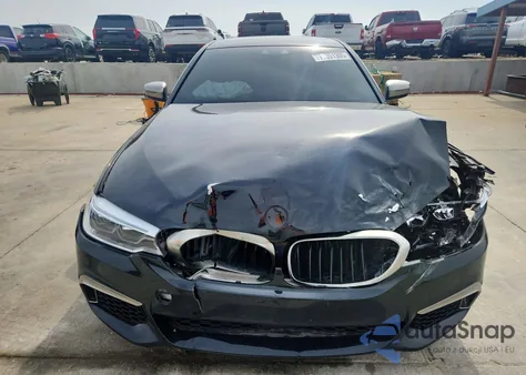 2018 BMW M550Xi z USA, uszkodzony, nr VIN WBAJB9C56JB036627
